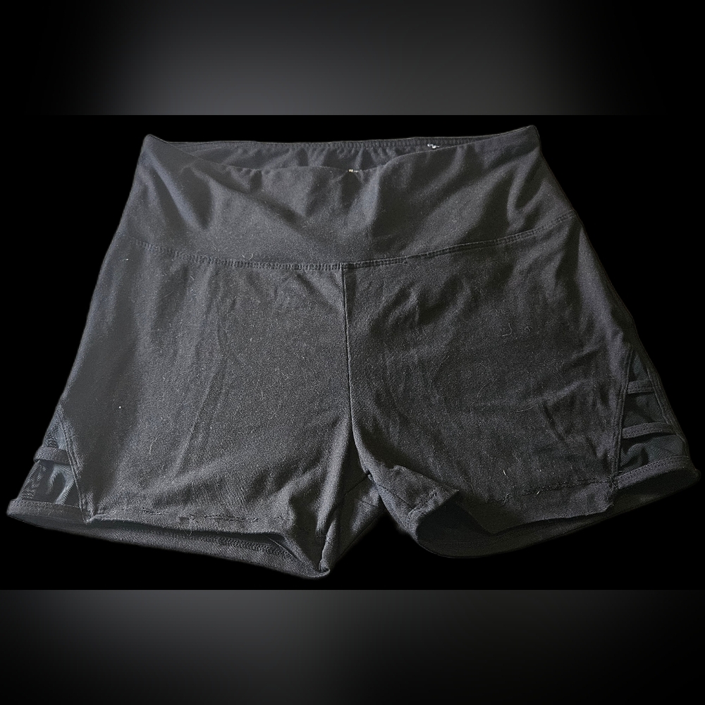 Marika Women's Black Athletic Shorts
